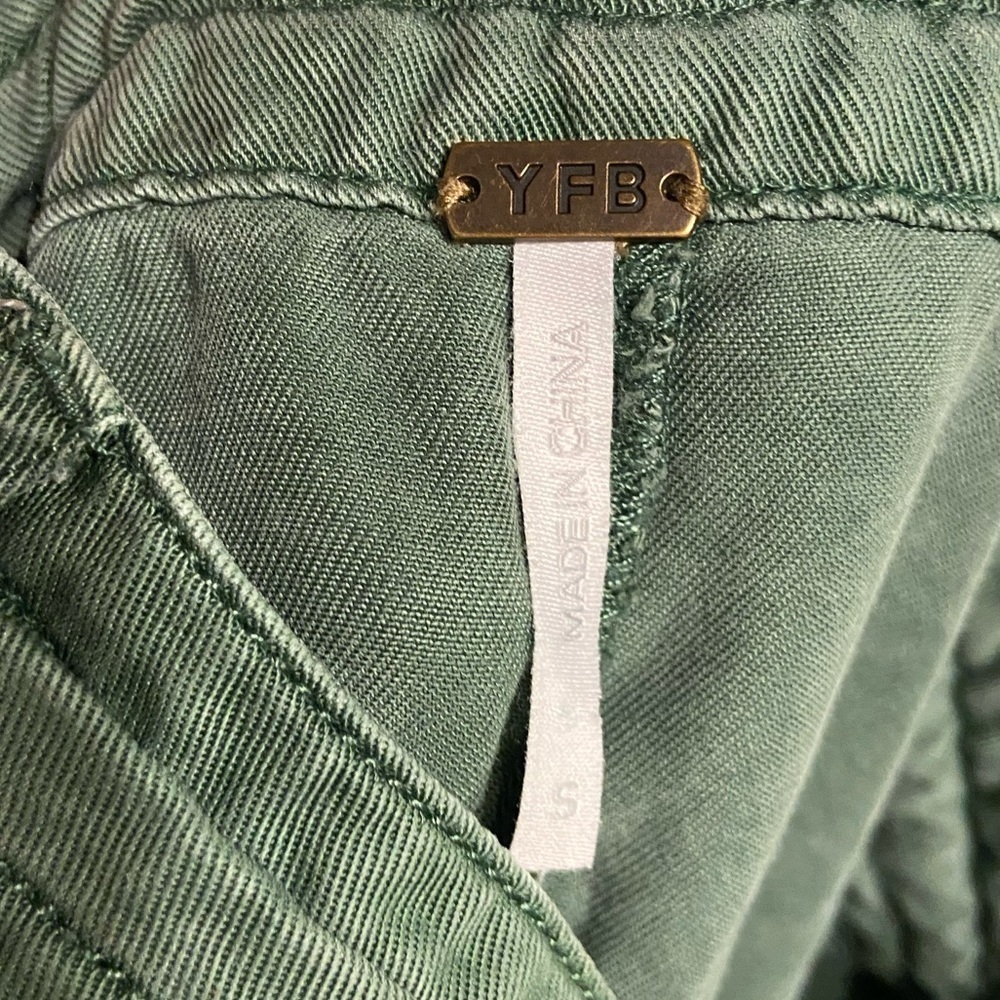YFB Young Fabulous & Broke Green Baggy Klem Cargo Pants Small - Picture 6 of 8